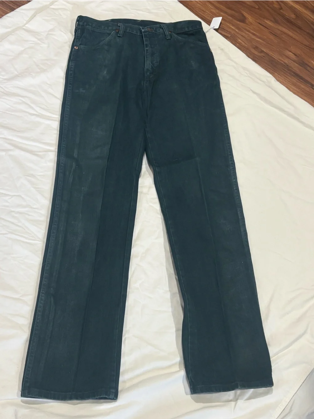 VTG Wrangler 13MWZWG Forest Green Cowboy Cut Jeans Made in USA 33x34
